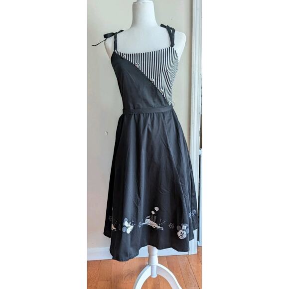Her Universe Dresses & Skirts - Her Universe Disney Steamboat Willie Retro Dress Her Universe Exclusive Size L